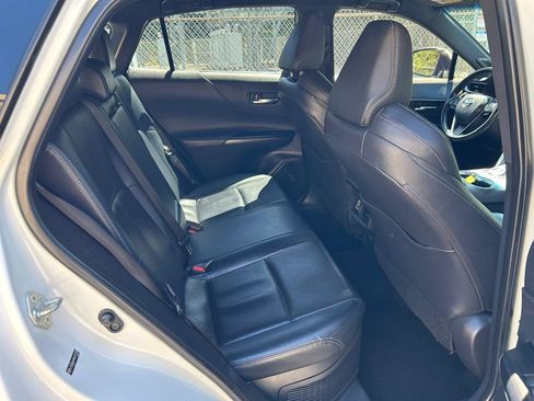 Used 2021 Toyota Venza XLE w/ Softex Package AWD/4WD image 14