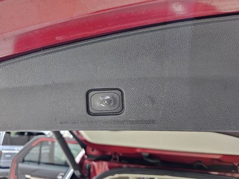 Used 2016 Ford Explorer Platinum image 16