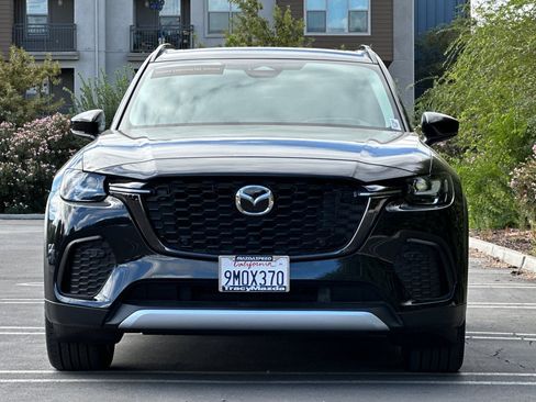 Certified 2025 MAZDA CX-70 Plug-In Hybrid w/ Premium Pkg image 11