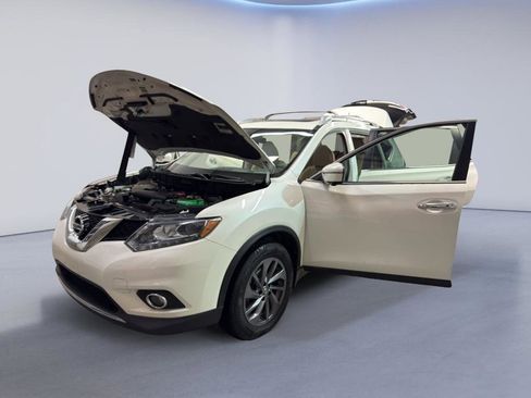 Used 2016 Nissan Rogue SL w/ SL Premium Package image 9