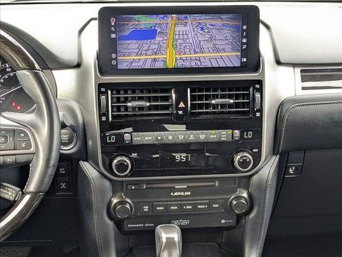 Used 2022 Lexus GX 460 Premium image 14