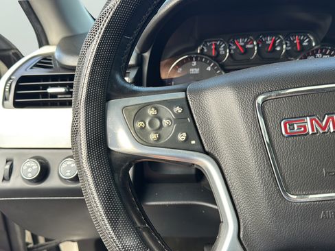 Used 2015 GMC Yukon SLT w/ Open Road Package AWD/4WD image 26