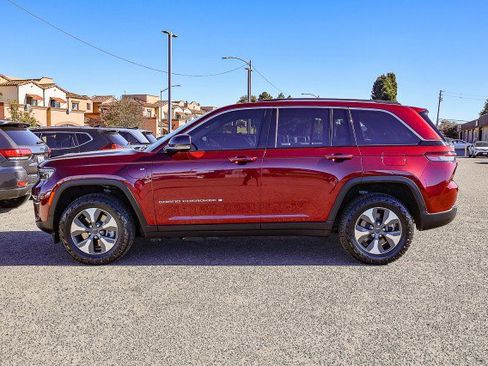 Used 2022 Jeep Grand Cherokee Limited 4xe image 7