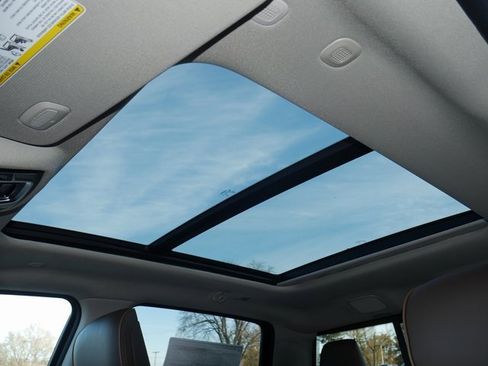 New 2026 RAM 1500 Limited w/ Off Road Group image 3