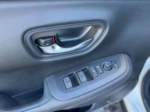 New 2026 Honda HR-V LX image 13