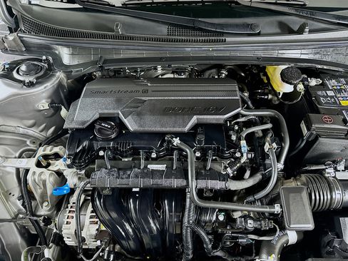 Used 2025 Kia K4 LXS FWD image 31