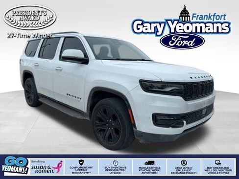 Used 2022 Jeep Wagoneer Series III w/ Rear Seat Video Group 1 image 1