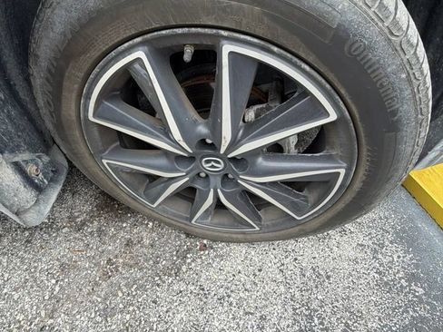 Used 2017 MAZDA CX-5 Grand Touring FWD image 3