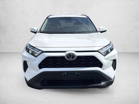 Certified 2025 Toyota RAV4 XLE FWD image 2