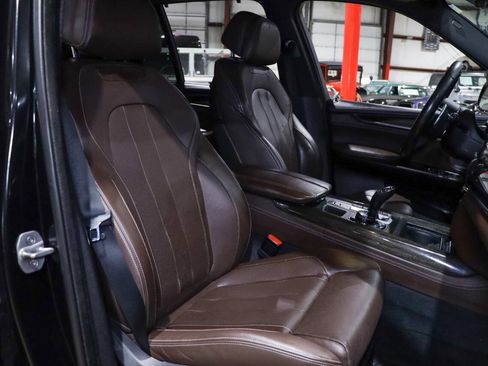 Used 2016 BMW X5 xDrive50i image 39