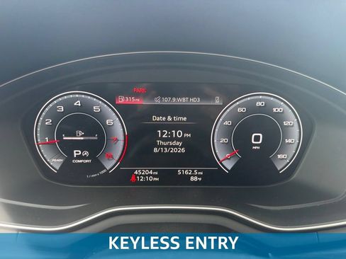 Used 2024 Audi A4 2.0T Premium Plus AWD/4WD image 3