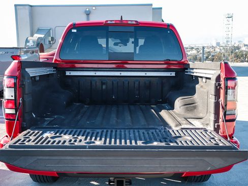 Used 2023 Nissan Frontier SV w/ SV Convenience Package image 26