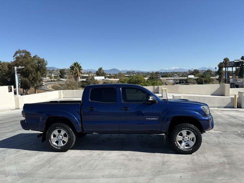 Used 2015 Toyota Tacoma PreRunner image 33