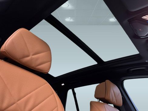 New 2026 BMW X5 xDrive50e image 14