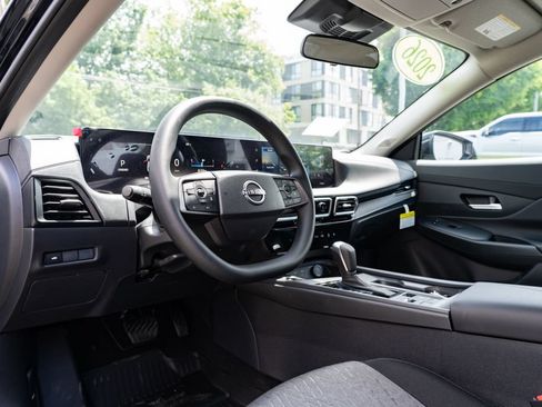 New 2026 Nissan Sentra SV w/ Floor Mat Package FWD image 22