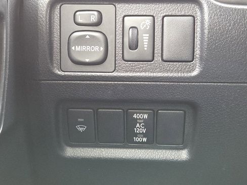 Used 2015 Toyota 4Runner SR5 image 16