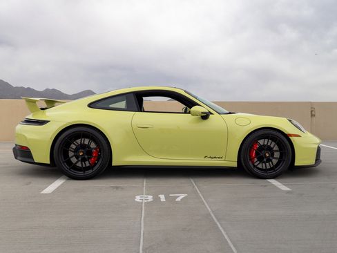 Used 2026 Porsche 911 Carrera GTS image 7