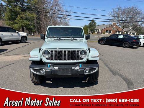 Used 2024 Jeep Wrangler Sahara w/ Safety Group image 8
