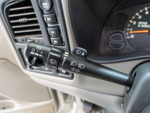 Used 2004 Chevrolet Silverado 1500 w/ Light Duty Power Package image 22