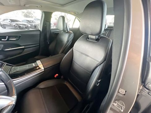 Used 2022 Mercedes-Benz C 300 4MATIC Sedan image 10
