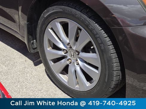 Used 2011 Honda Accord EX-L image 16