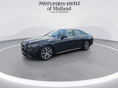 New 2025 Mercedes-Benz E 350 Sedan image 4