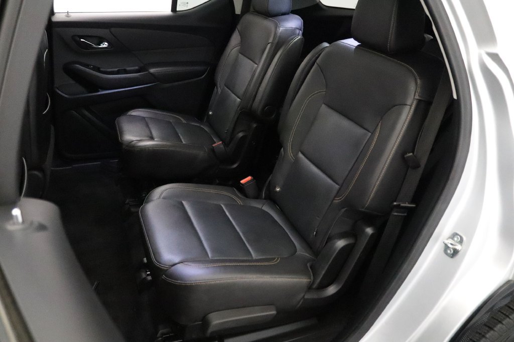 Used 2020 Chevrolet Traverse Premier w/ Redline Edition AWD/4WD image 9