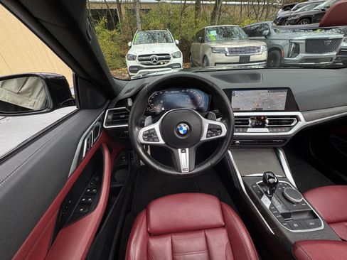 Used 2022 BMW M440i Convertible w/ Premium Package image 57