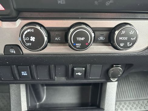 Used 2023 Toyota Tacoma SR5 w/ Black Out Package (TMS) RWD image 16