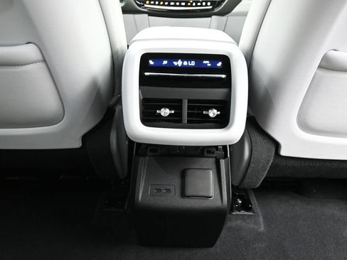 Certified 2024 Cadillac Lyriq Sport AWD/4WD image 21