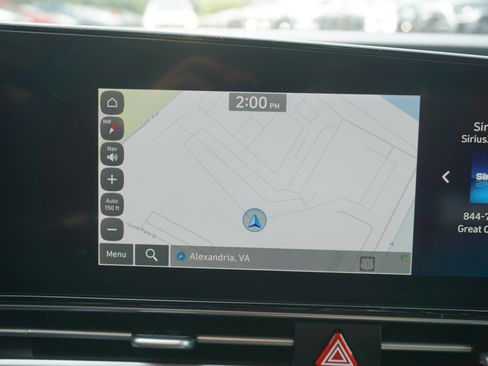 Used 2023 Hyundai Elantra SEL w/ Convenience Package FWD image 14