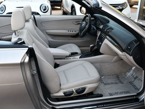 Used 2011 BMW 128i Convertible image 58