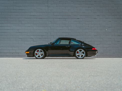 Used 1998 Porsche 911 Carrera S RWD image 5