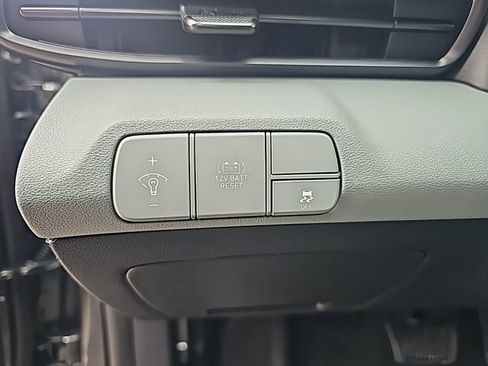 New 2026 Hyundai Elantra Limited image 15