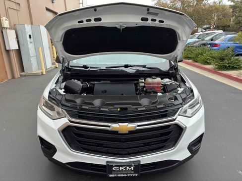 Used 2020 Chevrolet Traverse LS FWD image 59