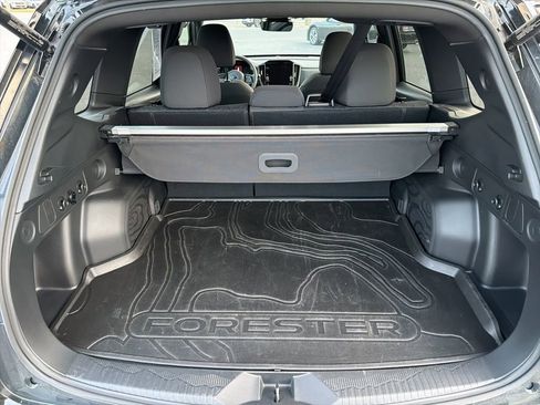 Certified 2025 Subaru Forester Premium w/ Convenience Package #2 image 17