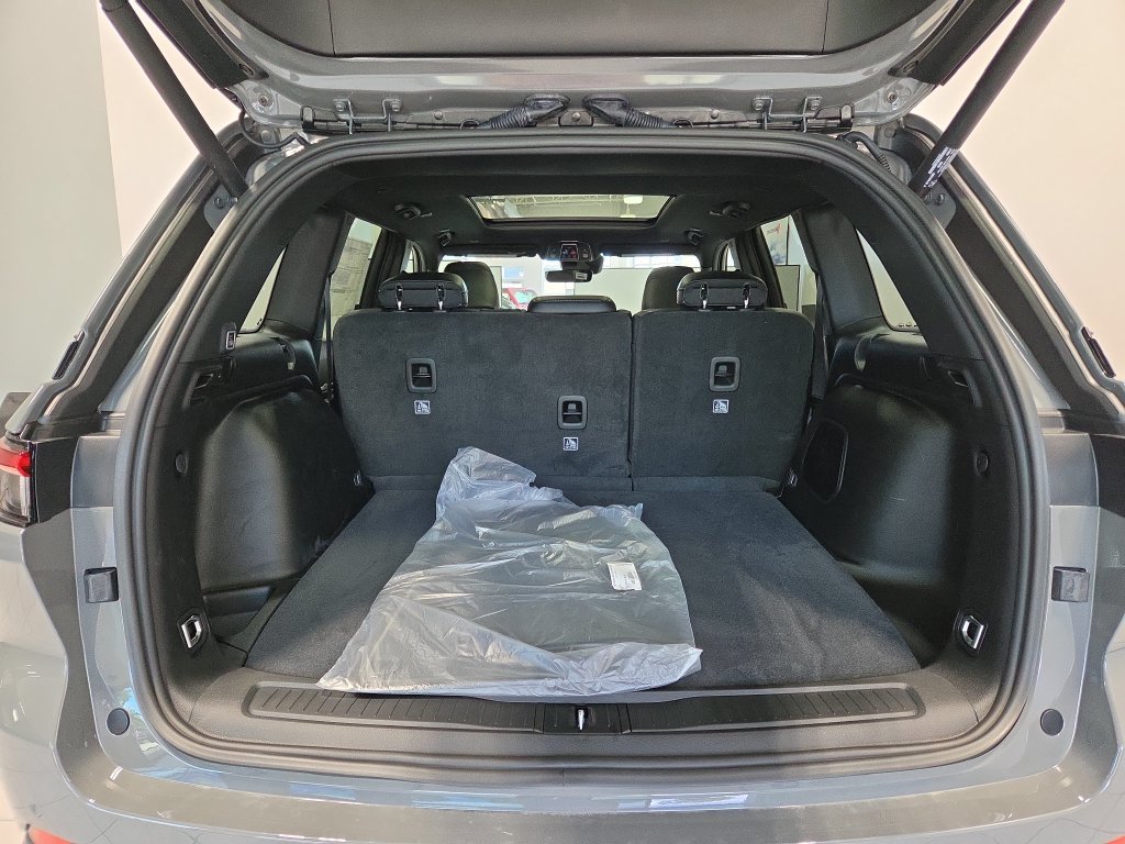 New 2027 Jeep Grand Cherokee Limited AWD/4WD image 8