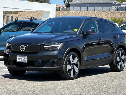 Certified 2023 Volvo C40 P8 Recharge Ultimate AWD/4WD image 8