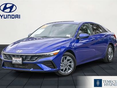 Certified 2025 Hyundai Elantra Blue