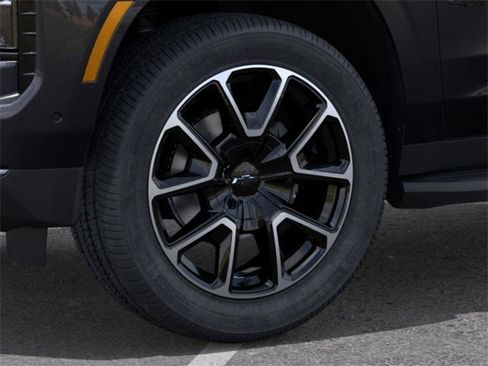 New 2026 Chevrolet Suburban RST w/ Comfort Package image 9
