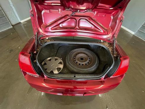 Used 2006 Mitsubishi Galant SE image 25