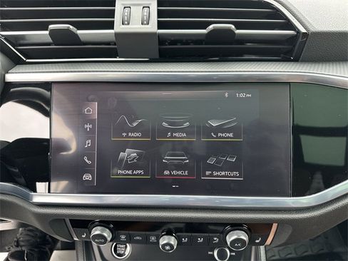 Used 2021 Audi Q3 2.0T Premium w/ Convenience Package image 21