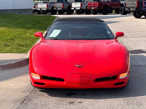 Used 2002 Chevrolet Corvette Convertible w/ Preferred Equipment Group2 RWD image 10