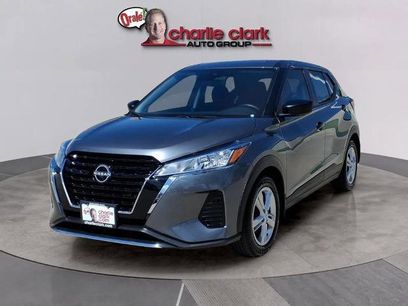 Certified 2025 Nissan Kicks Play S
