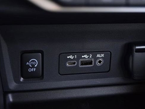 New 2025 Nissan Sentra SV image 16