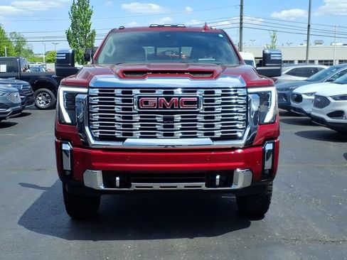 Used 2024 GMC Sierra 2500 Denali w/ Denali Reserve Package AWD/4WD image 2