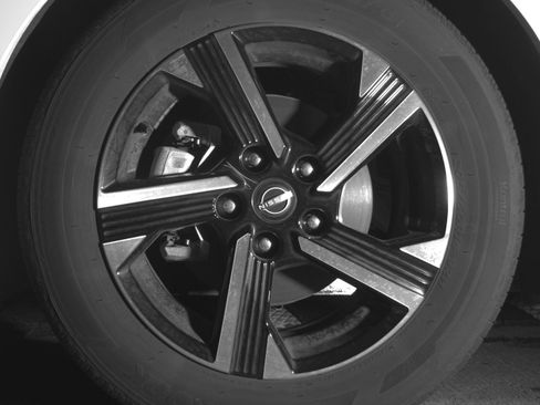 Used 2025 Nissan Sentra SV image 12