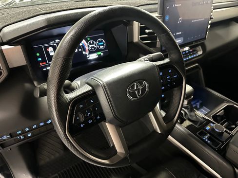 Used 2024 Toyota Tundra Limited image 8