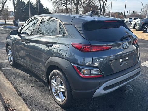 Used 2022 Hyundai Kona SE image 10