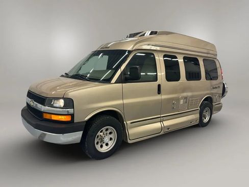 Used 2012 Chevrolet Express 2500 w/ Power Package image 11